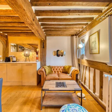 Guillaume Le Charme Normand Intemporel Apartment *